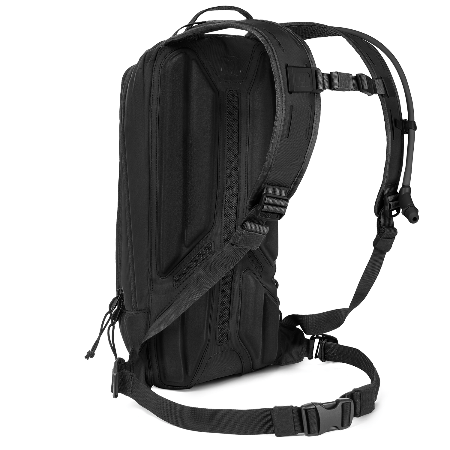 paragon-hydration-pack-t8 Paragon_Black_Quarter.png