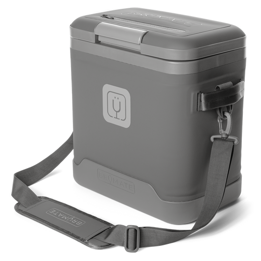 magpack-18-can-o2 magpack_18_graphite_front_strap.png